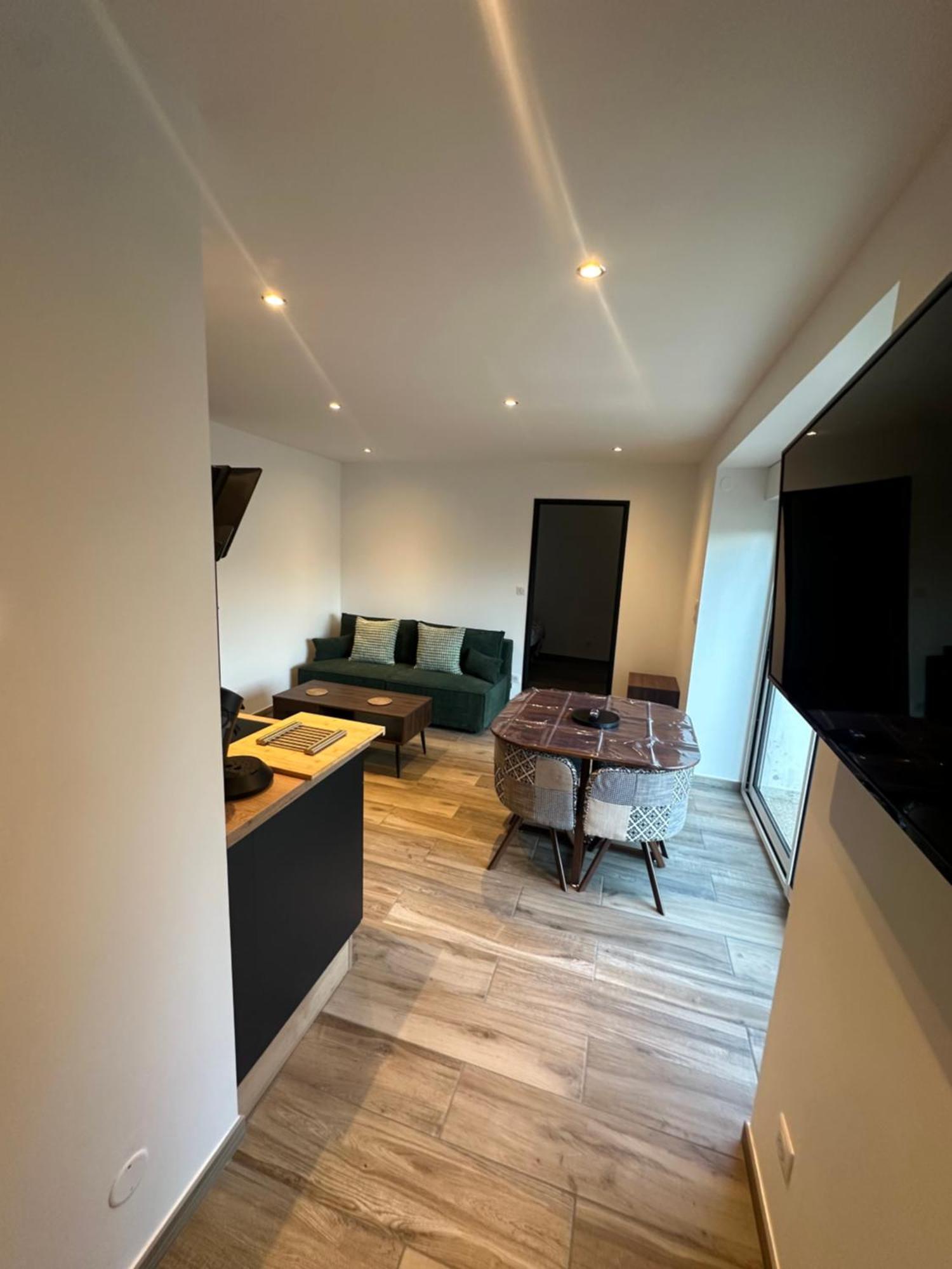 Appartement Moderne Et Confort Châtillon-sur-Seine Kültér fotó
